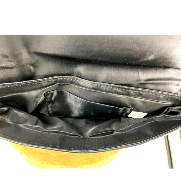 Bijoux Tenner Vintage Black and Pink Vegan Envelope Clutch Purse Bag - Picture 4 of 4